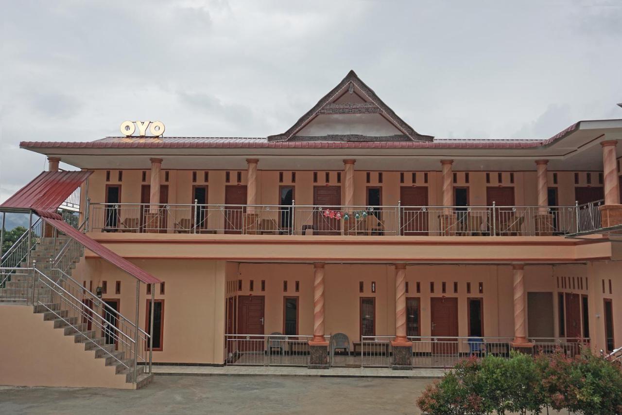 Oyo 2635 Ramos Inn Sinapuran Exteriér fotografie